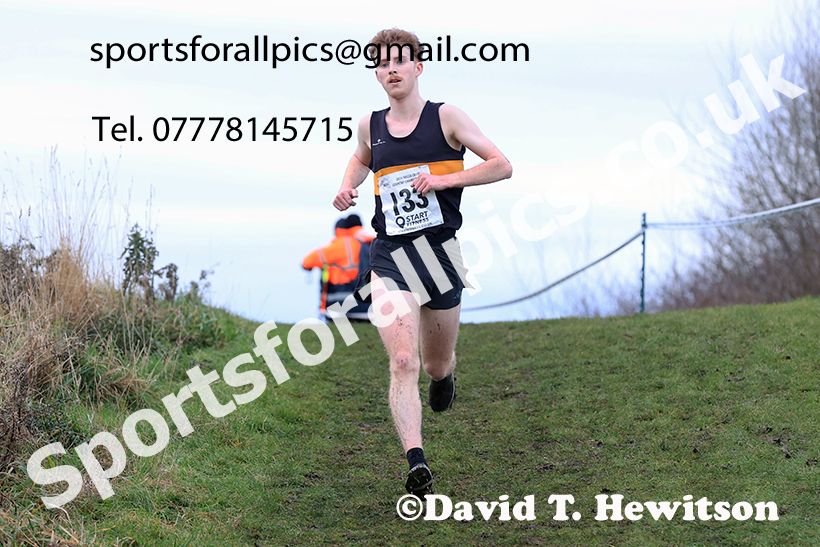 Senior mens 2024 NECAA Cross Country Champs., Temple Park, South Shields. Photo: David T. Hewitson/Sports for All Pics